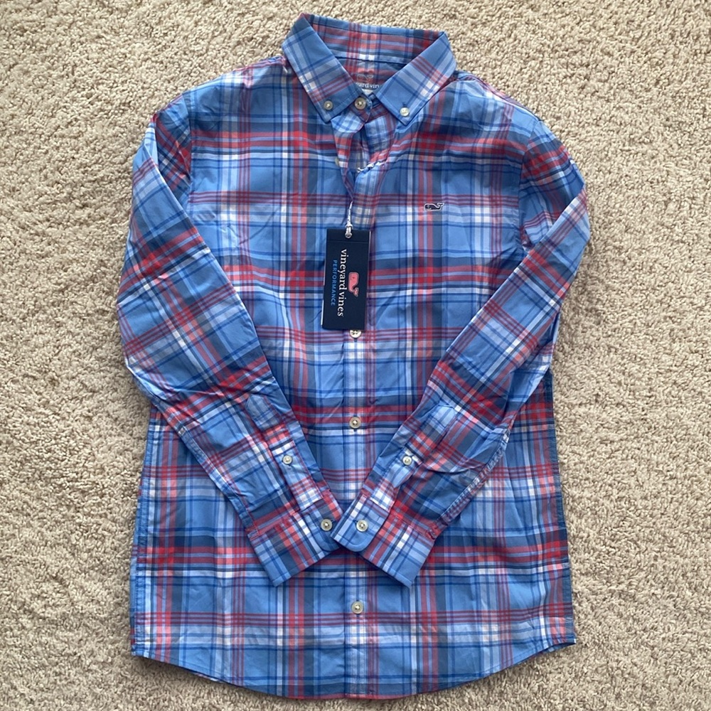 Vineyard Vines NWT size M(12-14) whale shirt